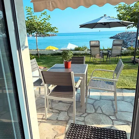 Apartment Front Heaven Skioni Nea Skioni